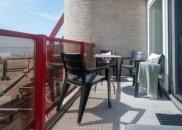 Zuiderzeestate 35, Prachtig Appartement Aan Het Ijsselmeer