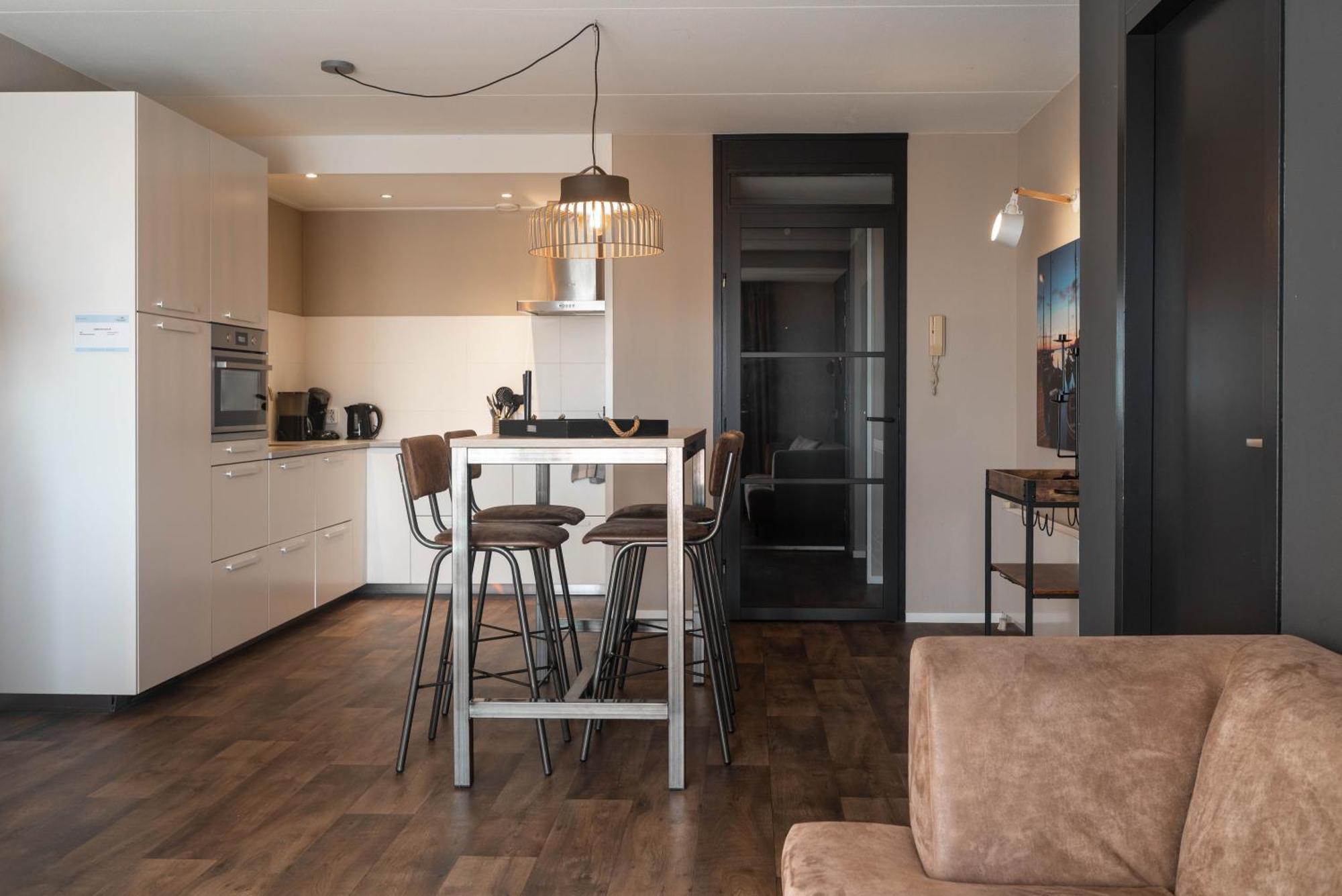 Apartment Zuiderzeestate 35, Prachtig Aan Het Ijsselmeer *
